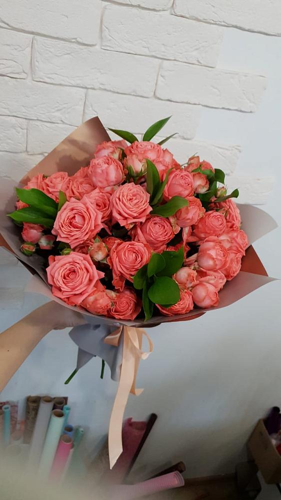 Букет цветов из: Розы в Южно-Курильске