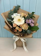 Букет цветов из:  Герберы и Хризантемы #REPLACE_PRED# Южно-Курильске