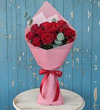 Букет цветов из:  Розы в Южно-Курильске