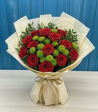 Букет цветов из:  Розы и Хризантемы в Южно-Курильске