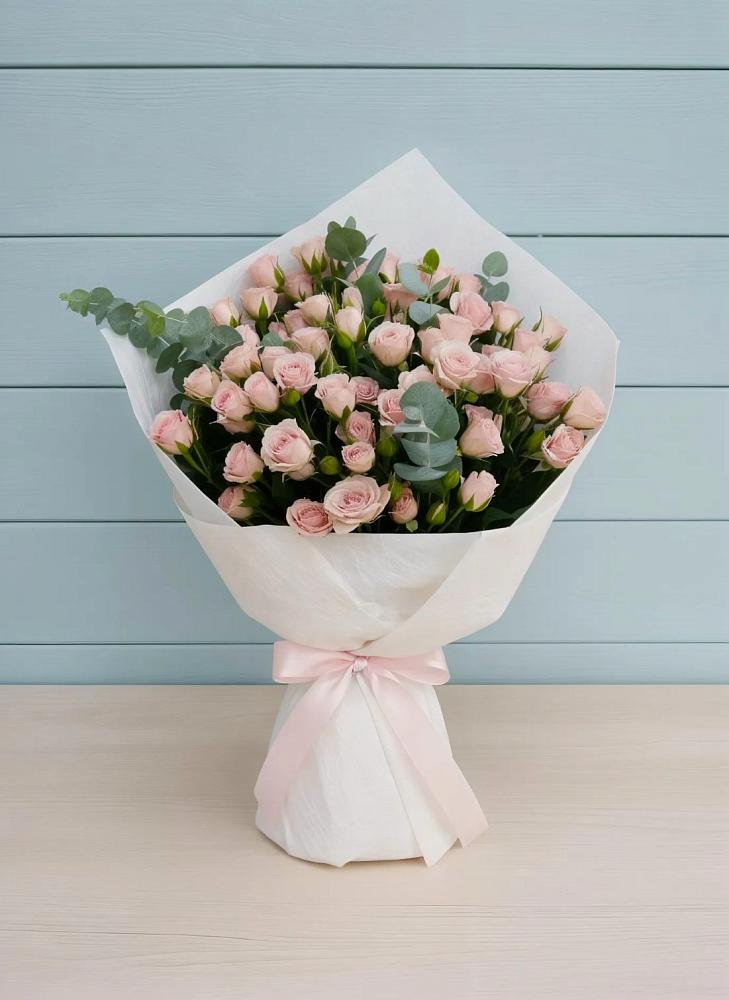 Букет цветов из: Розы в Южно-Курильске