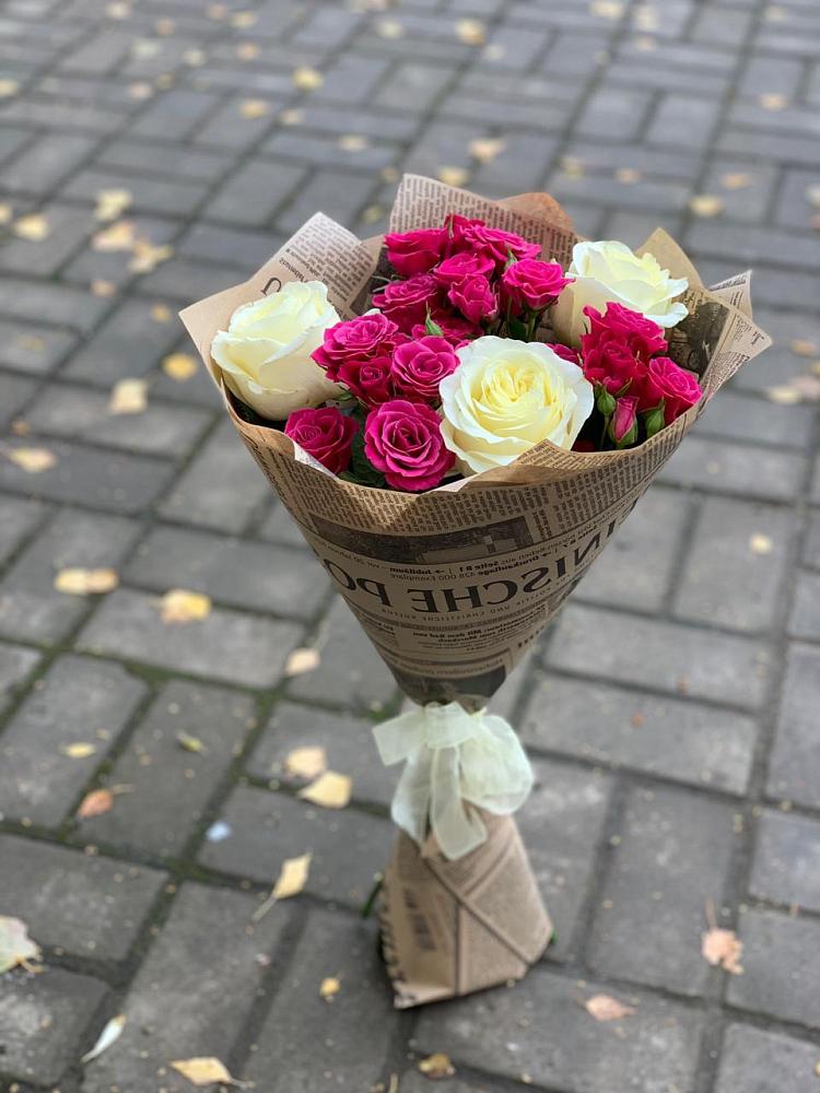 Букет цветов из: Розы в Южно-Курильске