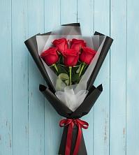 Букет цветов из:  Розы в Южно-Курильске
