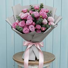 Букет цветов из:  Розы #REPLACE_PRED# Южно-Курильске